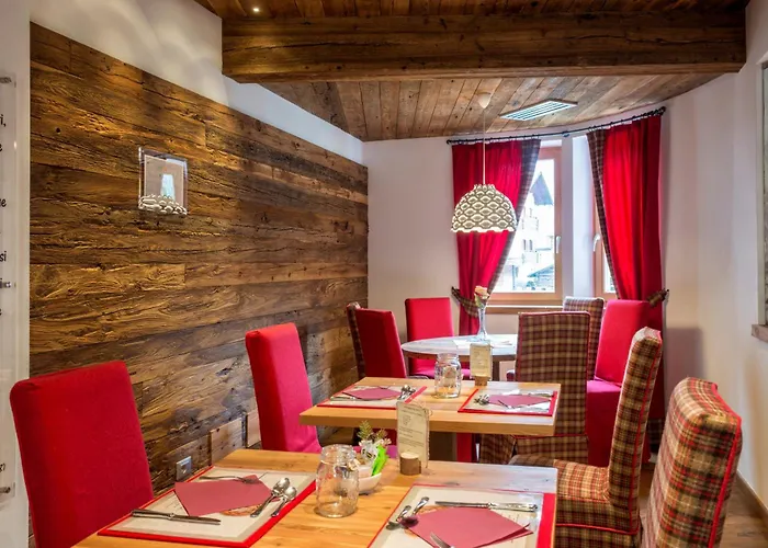 Chalet Vites Mountain Hotel